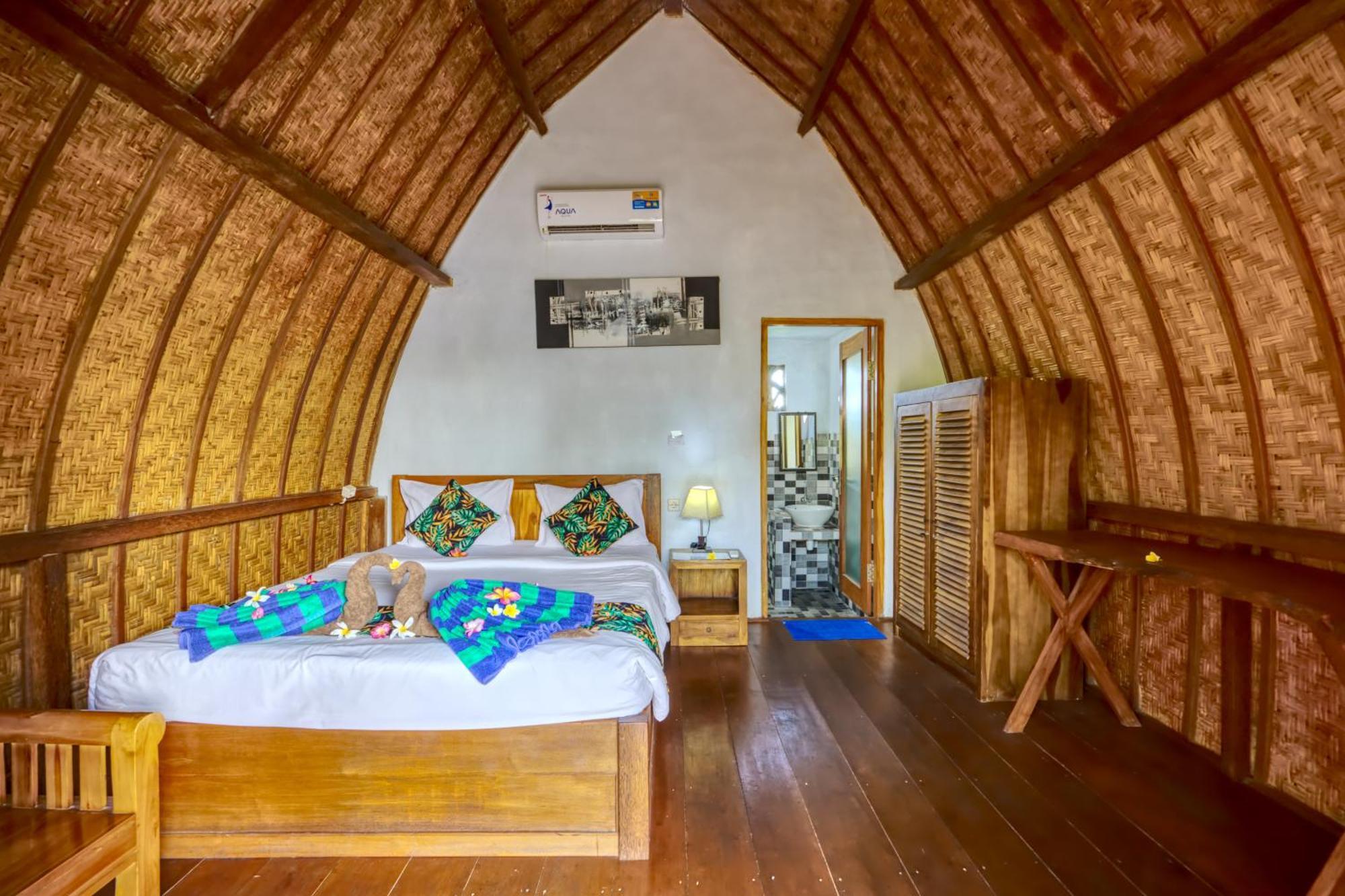 Kira Cottages Sakti Extérieur photo